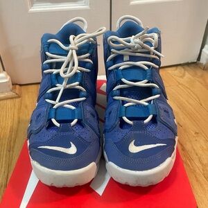 Nike Air More Uptempo (Boys size 4)